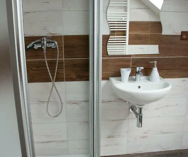 Cechuv Dvur